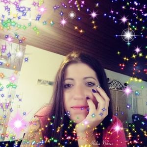 Meet your Posher, Carrie